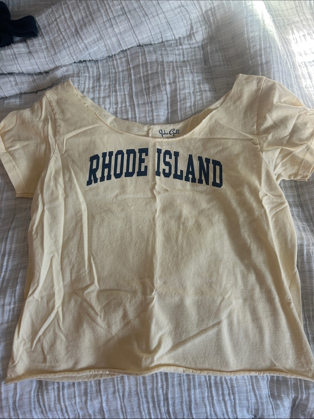 Brandy Melville Pale Yellow 'Rhode Island' Short Sleeve Tee